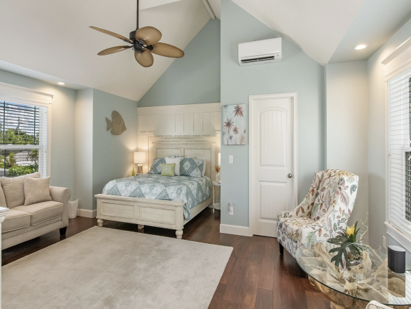 Anna Maria 4 Bedroom Pool Home Home Short Walk to Beach